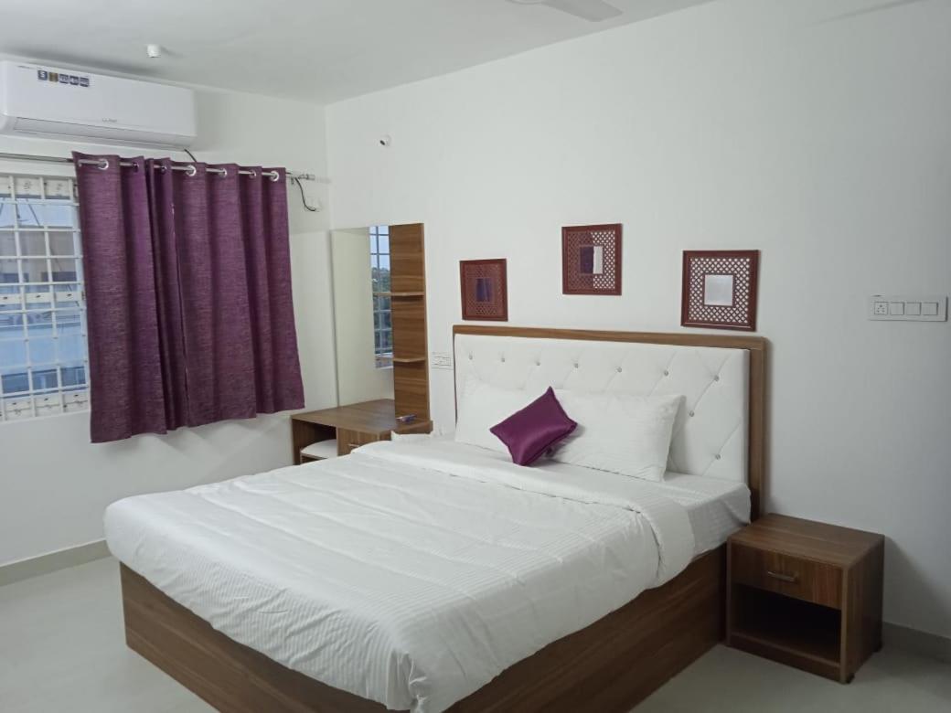 Hotel Purple Passion Ranipet Esterno foto