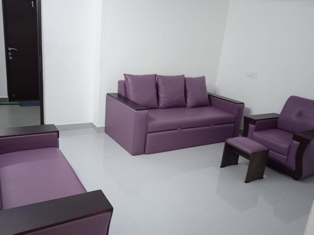 Hotel Purple Passion Ranipet Esterno foto